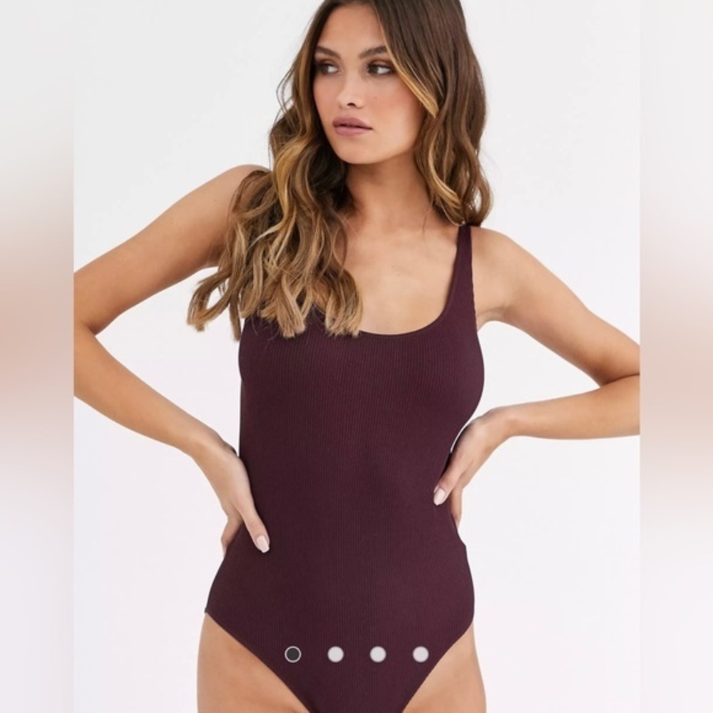 Weekday Cat Ribbed Bodysuit Color Wine - Picture 7 of 8